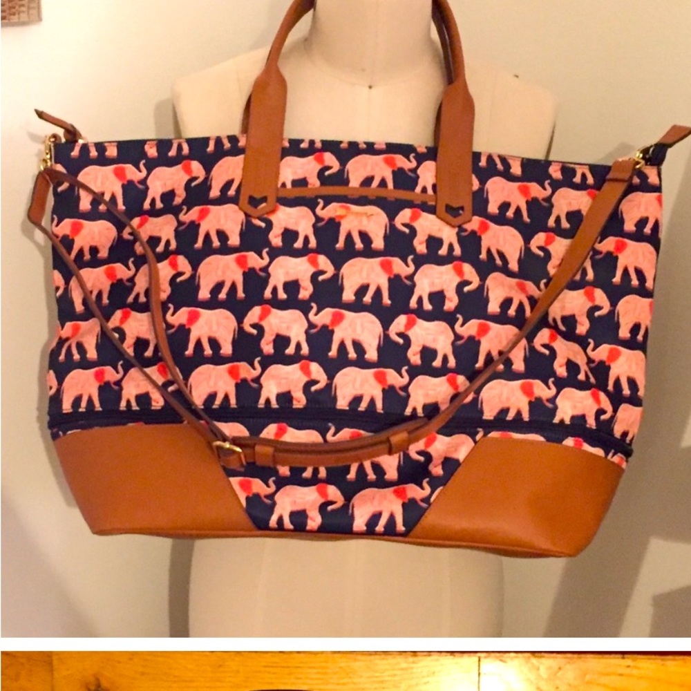 ::Stella & Dot | Luckily Elephant Weekender Extendable Tore Bag Navy Blue & Red - Picture 6 of 7